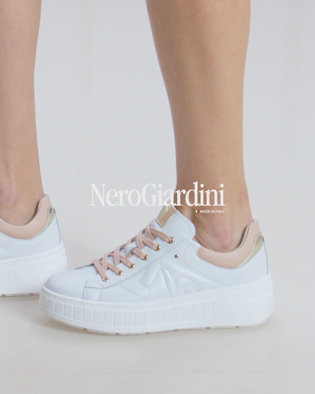 Nero Giardini E513090D Sneakers Donna in Pelle e Materiale Tecnico bianco